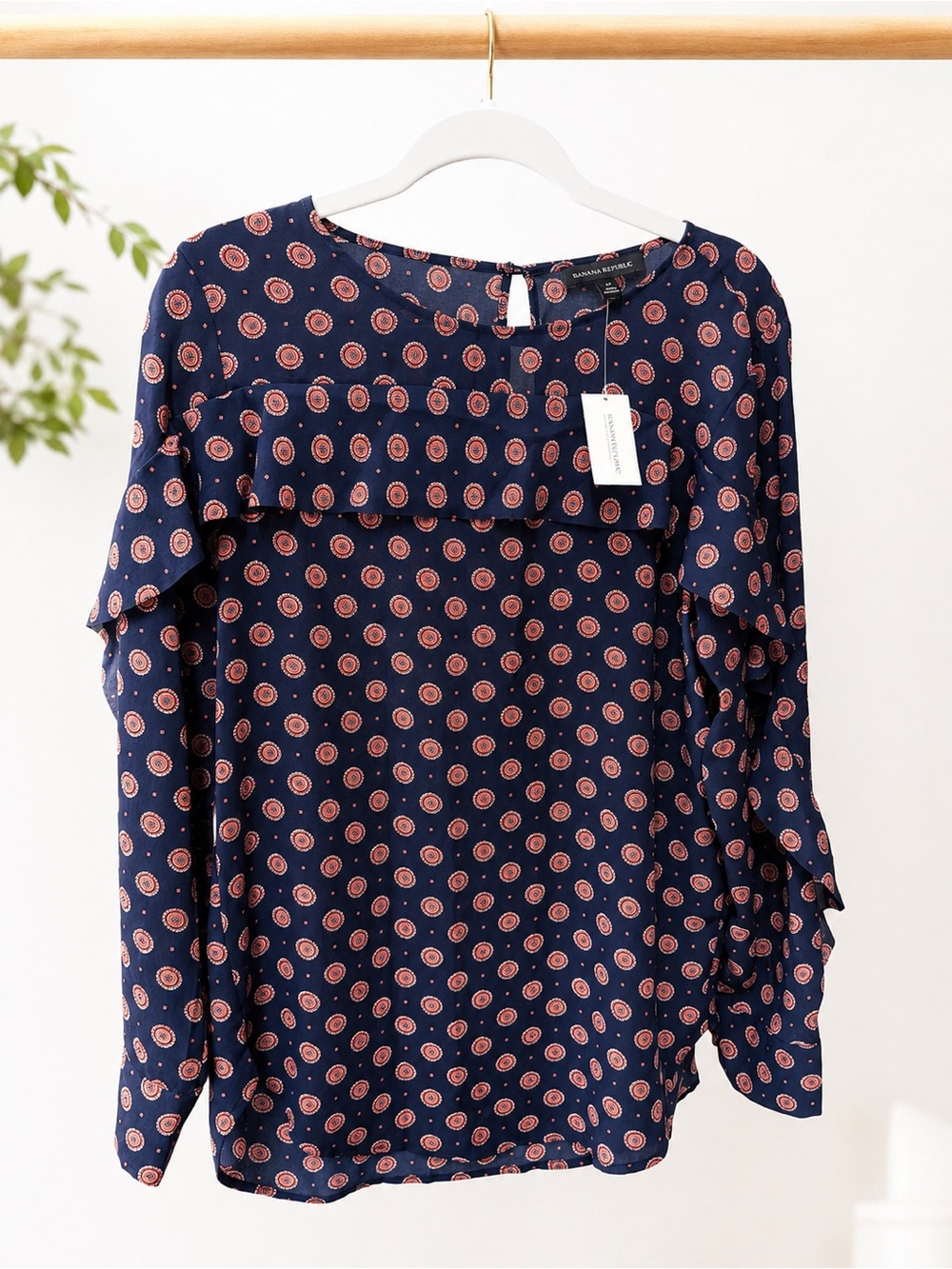 Banana Republic NWT Navy Medallion Print Ruffle Blouse | Size M